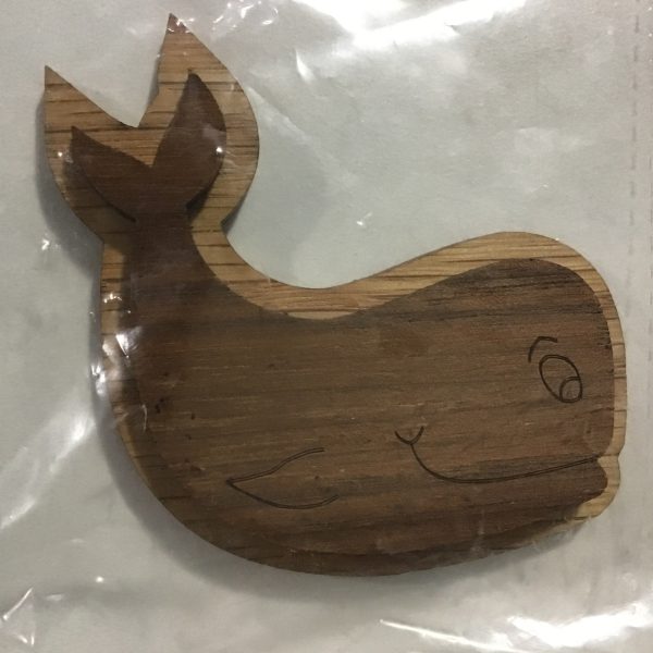 Whale Oak-Backed Symbol Hot on Sale