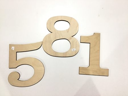 8” Wood Number Fashion